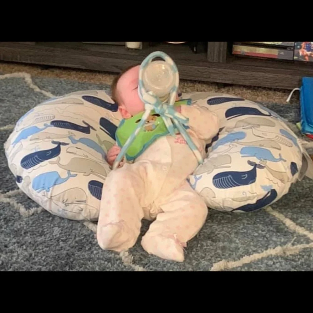 Baby Bottle Helper, Hands Free Feeding, XTRA Hand